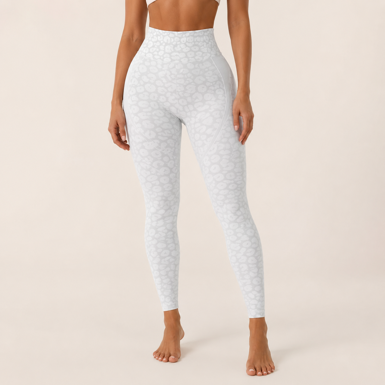 Seamless High-Waist Yoga Leggings | Sculpting Stretch Activewear