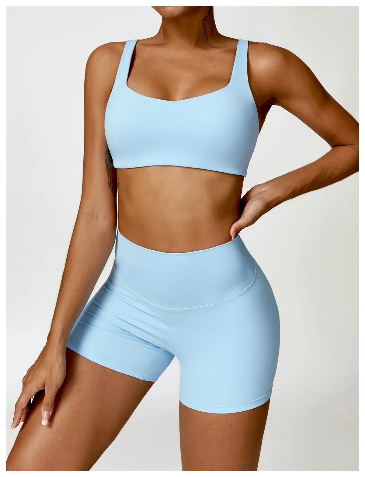 High-Waist Scrunch Yoga Shorts | Seamless Fitness Shorts